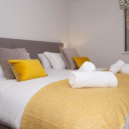 2 Putsborough - Luxury Apartment At Byron Woolacombe, Only 4 Minute Walk To Woolacombe Beach! Exterior photo