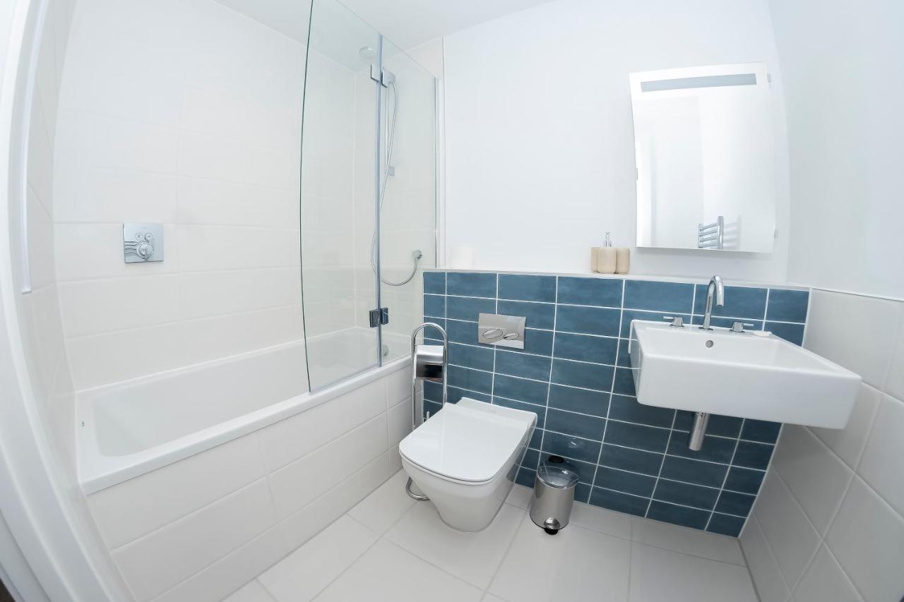 2 Putsborough - Luxury Apartment At Byron Woolacombe, Only 4 Minute Walk To Woolacombe Beach! Exterior photo